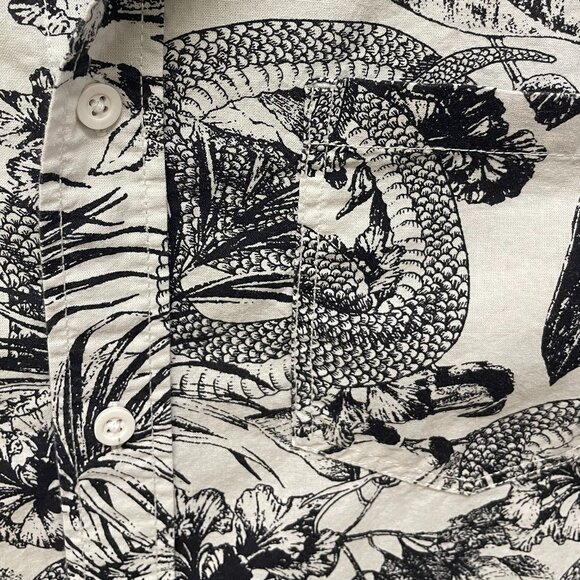 H&M, Snake/jungle print, black/ cream Short Sleeve, Button-down shirt men Medium - Picture 4 of 7